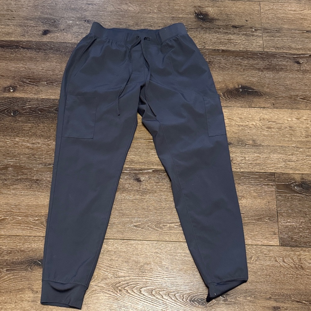 Angie uniforms‎ gray scrub pants small
